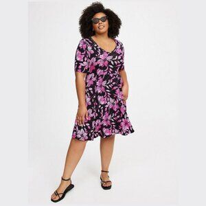 Torrid Kiara Pink & Black Floral Super Soft Skater Dress - Size 3 - NWT